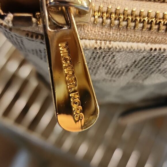 Michael Kors Cream Monogram Tote - Picture 10 of 13